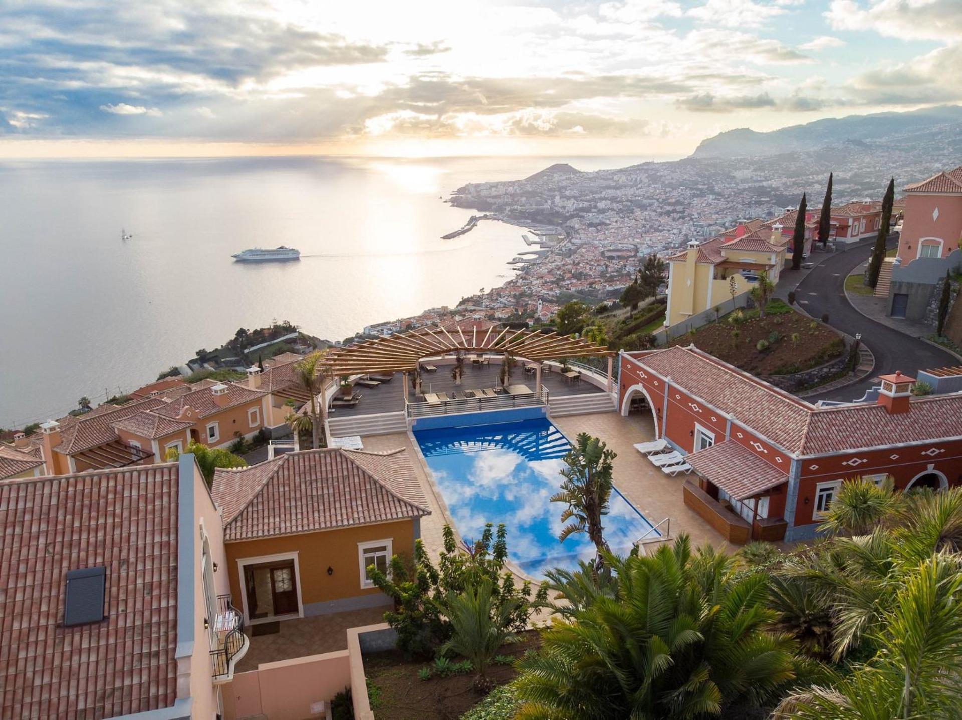 Balancal Apartments And Villas Palheiro Village Funchal  Bagian luar foto